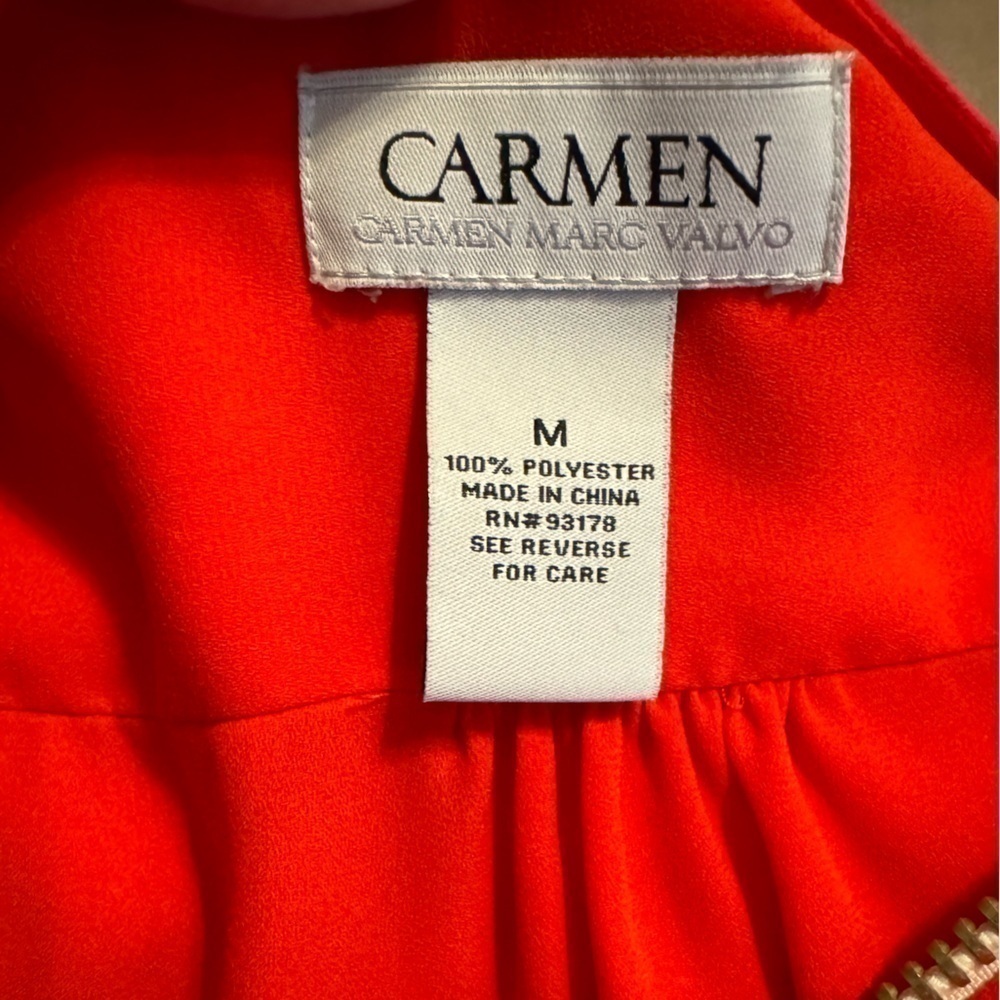 Carmen Red 3/4 sleeve half zip up top size medium‎ - Picture 7 of 8